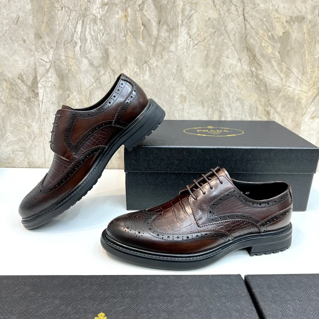 Original order quality: P580 Brand: PRADA (Prada) Standard code: Men's size 38/44 (45 can be customized) Grade: Same style as the official website High-quality men's shoes Material: Original cowhide Water-dyed cowhide lining Rubber outsole Style categories: Men's fashionable formal leather shoes Slip-on men's shoes series Young fashion European and American trends British style Top luxury Color: Actual picture